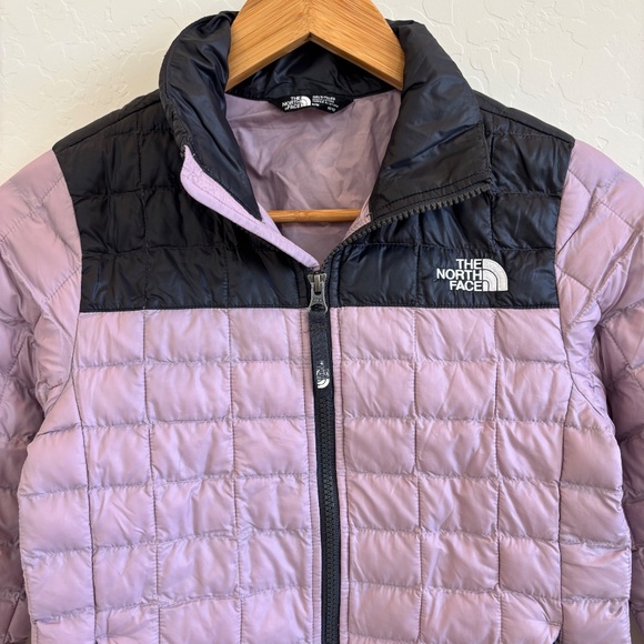The North Face Girls' ThermoBall Eco Jacket, Purple, size M, 10/12 - Picture 2 of 11